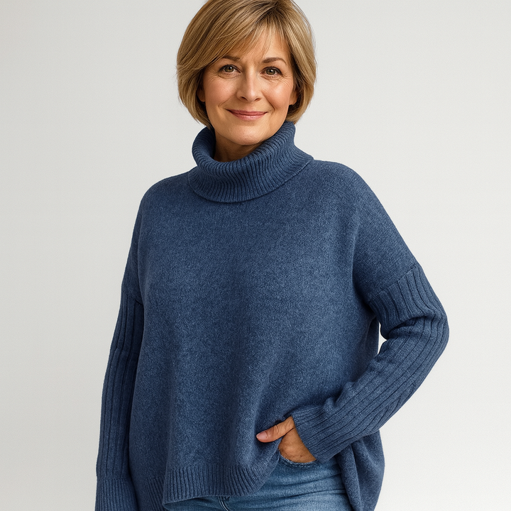 Isla - Oversized Turtleneck Sweater