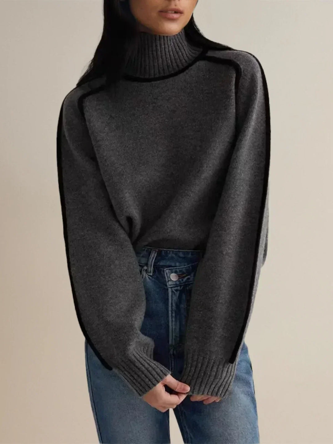 Dona | Elegant Turtleneck sweater
