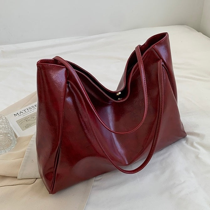 Amara - Classic Leather Vintage Handbag
