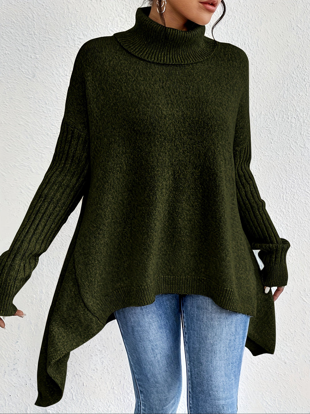 Isla - Oversized Turtleneck Sweater