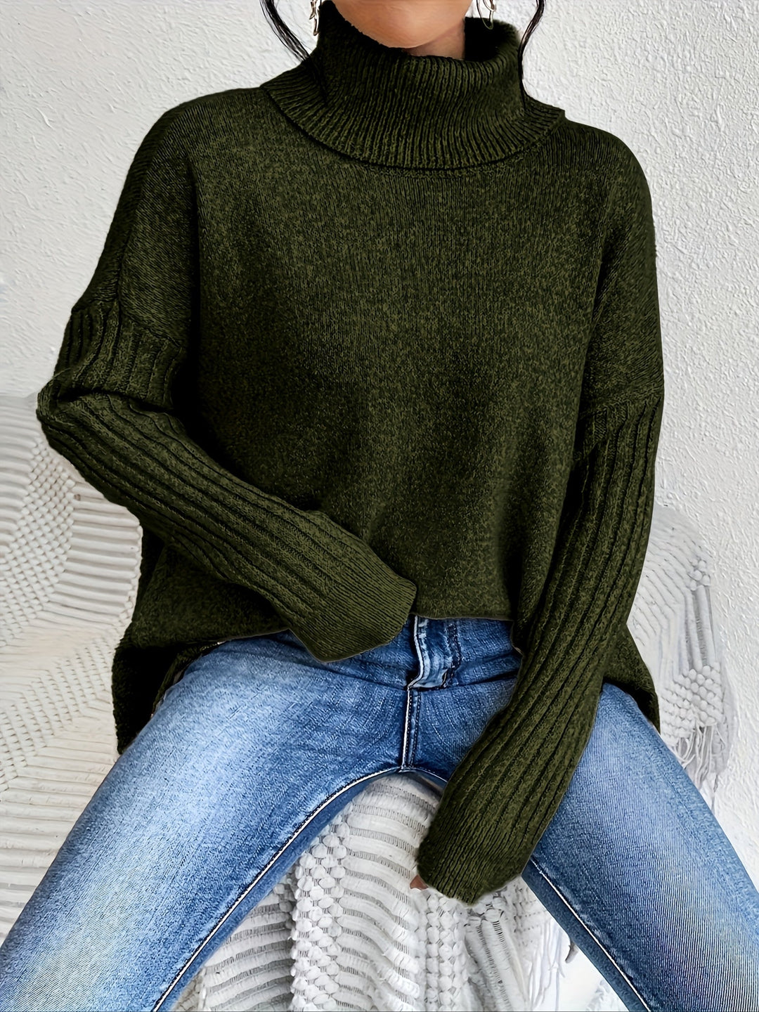 Isla - Oversized Turtleneck Sweater