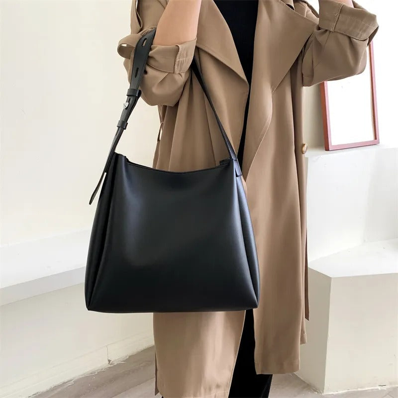 Zara - Oversized Women's Tote Bag