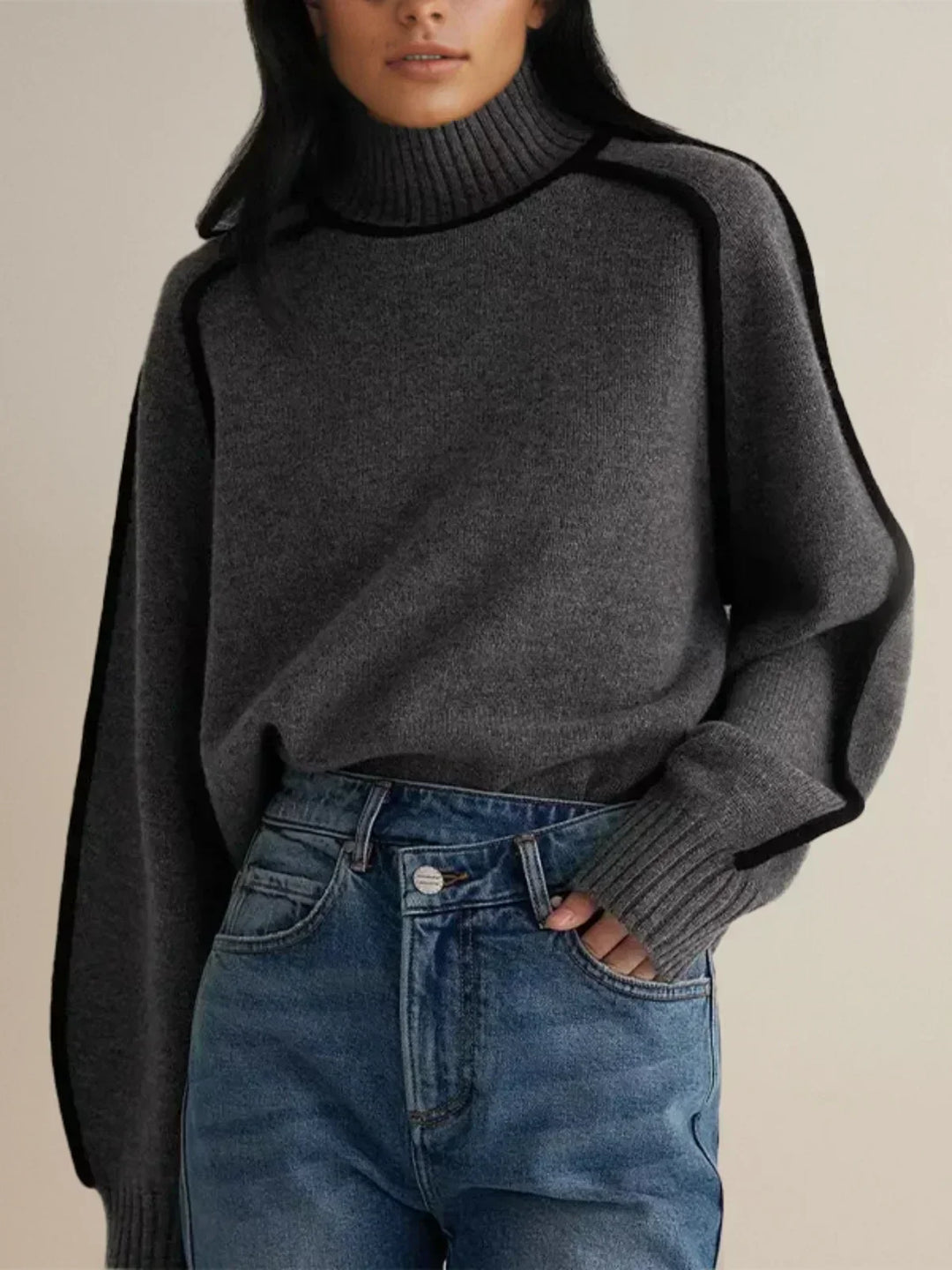 Dona | Elegant Turtleneck sweater