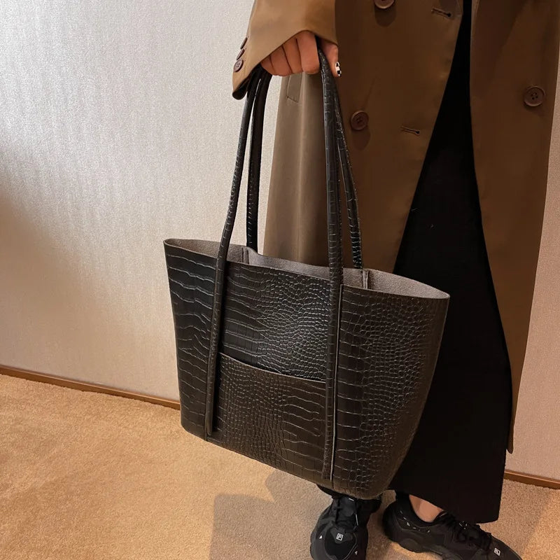 Betina - Genuine Leather Handbag